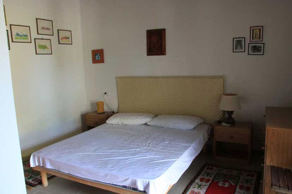 Villa Dolcevita San Costanzo Rum bild
