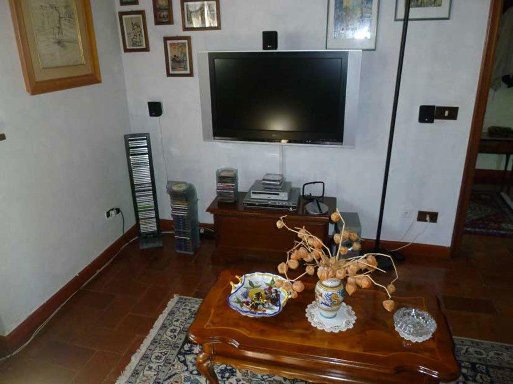 Villa Dolcevita San Costanzo Exteriör bild